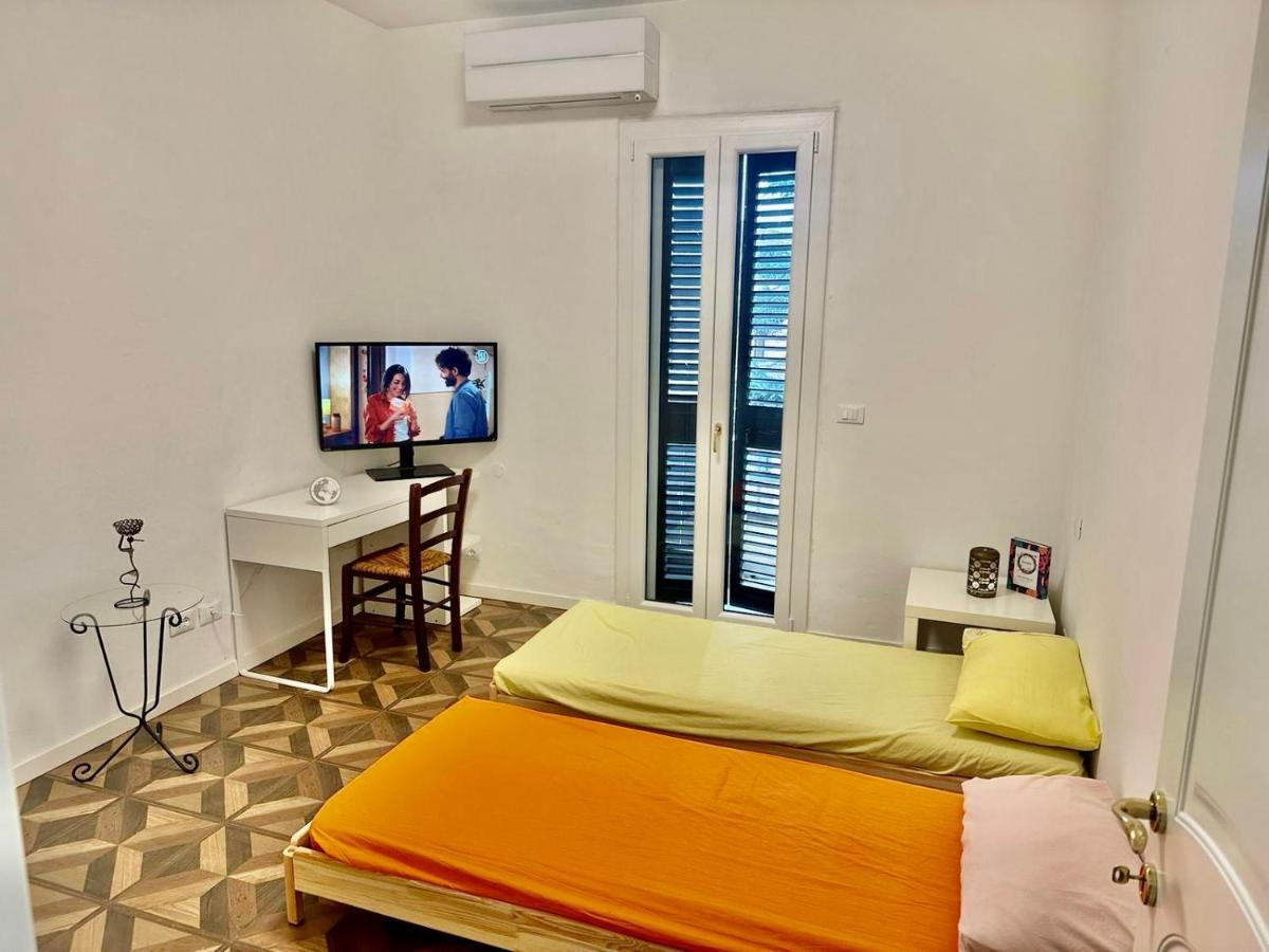 Business Suite Bologna Luaran gambar